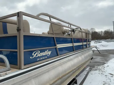 Used 2015 BENTLEY 220 FISH N RIDE Boats (Misc) Michigan US | Miedema Asset Management Group #1693321