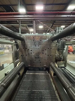 2018 KRAUSS MAFFEI KM 1300-17200 MX Horizontal Plastic Injection Molding Machines | JYC MACHINERY (3)