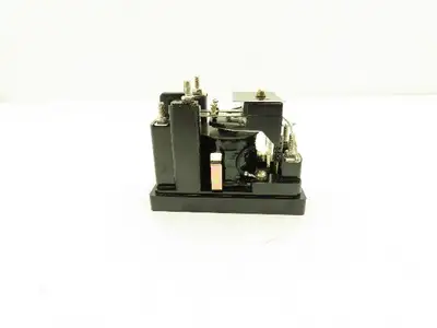 GE Hinged Armature Auxiliary Relay 12HGA14AL2 Double Throw 125VDC Coil