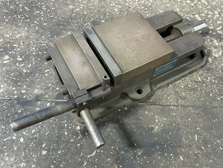 Used KURT ANG LOCK Vises Ohio US | HGR 24 #1543201