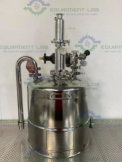 USED ALLOY PRODUCTS 45 LITER STAINLESS STEEL REACTOR 50 PSI W/ BOTTOM DRAIN & VALVES