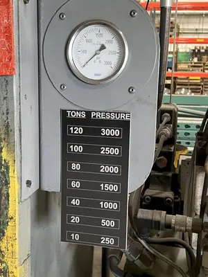 120 TON WATSON STILLMAN HYDRAULIC STRAIGHTENING PRESS