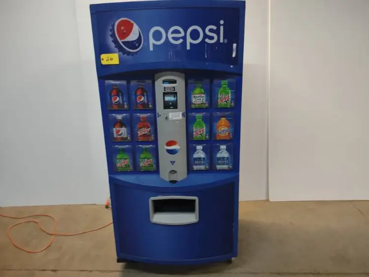 Used _UNKNOWN_ _UNKNOWN_ Vending Machines Minnesota US | K-BID 5 #181253