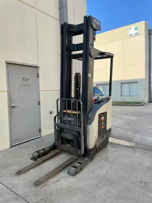 Used 2014 CROWN RR5725-35 Reach Trucks Texas US | TB Forklifts #1274876