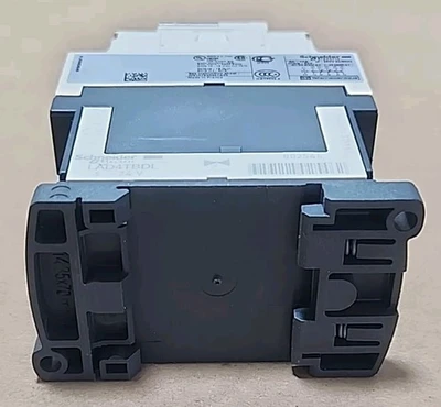 NEW Schneider Electric 040416