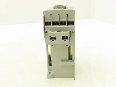 Allen Bradley 100-C16ZJ01 IEC Contactor Motor Starter 16A 3-Pole 600V 24VDC Coil