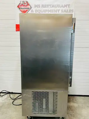Traulsen TBC13 Blast Chiller - (26) Pan Capacity 208 230v / 1ph Refurbished