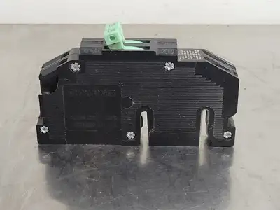 30 Amp, 1 Pole, 120/240 volts Circuit Breaker