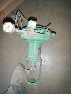 Fisher 657R Size 30 Actuators