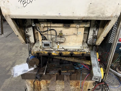USED 1987 KOMATSU PRESSES KOMATSU OBP80 PRESS
