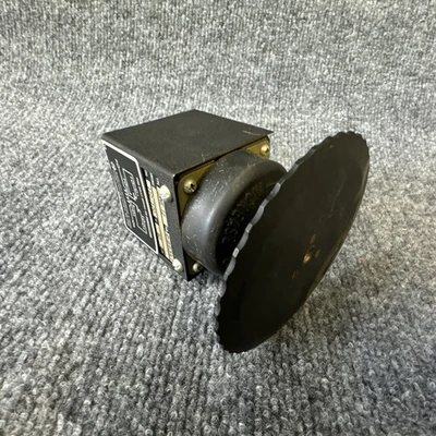 Used ESNA NE12-D-89317 Relays & Switches California US | Davliegogo LLC #1706044