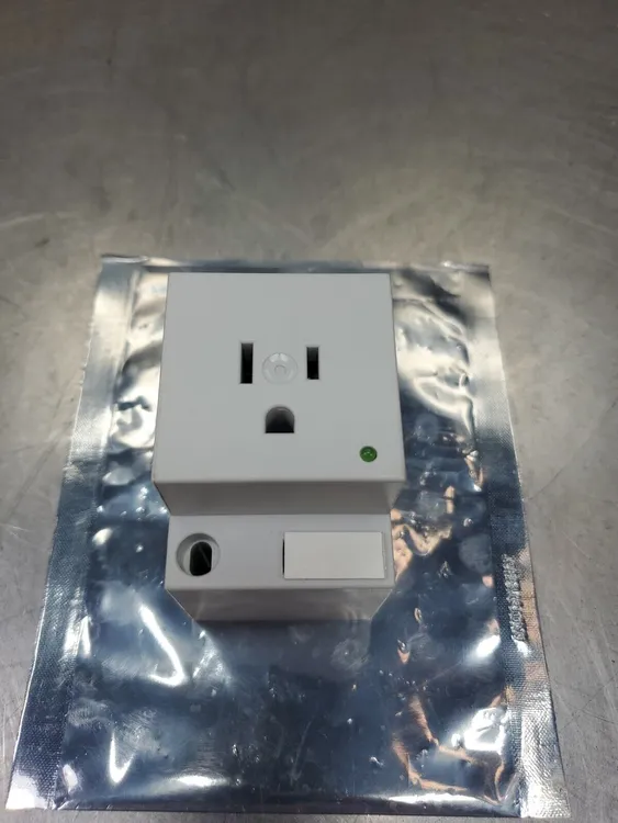 Used Phoenix Contact SD-US/SC/LA/GY RECEPTACLE, 15A, 125VAC/DC Electrical Fittings South Carolina US | Palmetto Automation #1160717