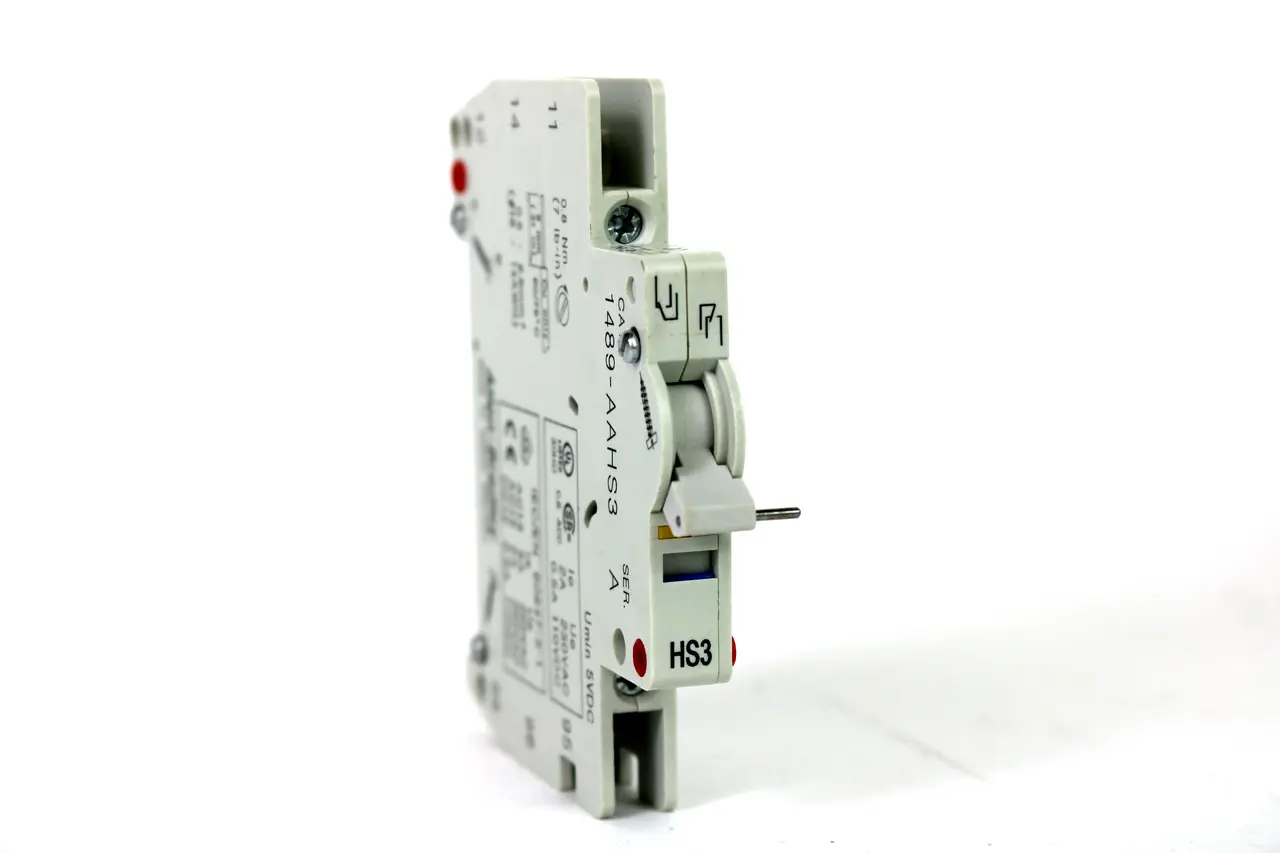 USED ALLEN BRADLEY 1489-AAHS3