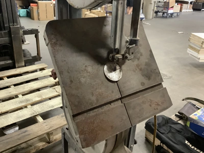 Used _UNKNOWN_ _UNKNOWN_ Woodworking Vertical Band Saws Michigan US | Miedema Asset Management Group #1402678
