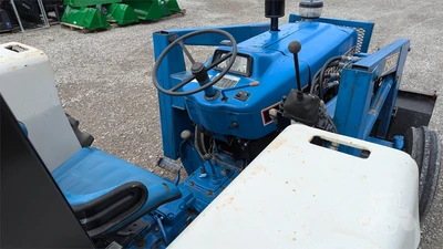USED 1990 FORD 4630