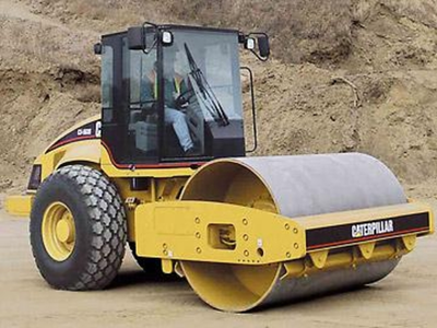 USED 2016 Caterpillar CP-563E
