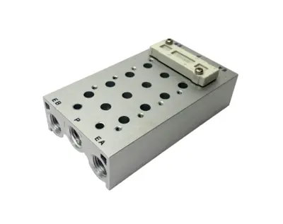 SS5Y5-20-05-00N | SMC  Pneumatic Valve Manifold/Base, 5-Stations, 1/4" NPT - Used