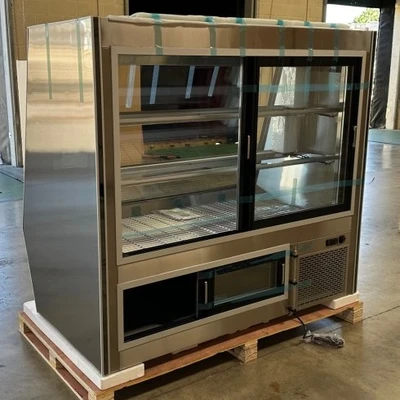 171-0018 60” Fresh Meat & Seafood Self Contained Full Service Display Cooler
