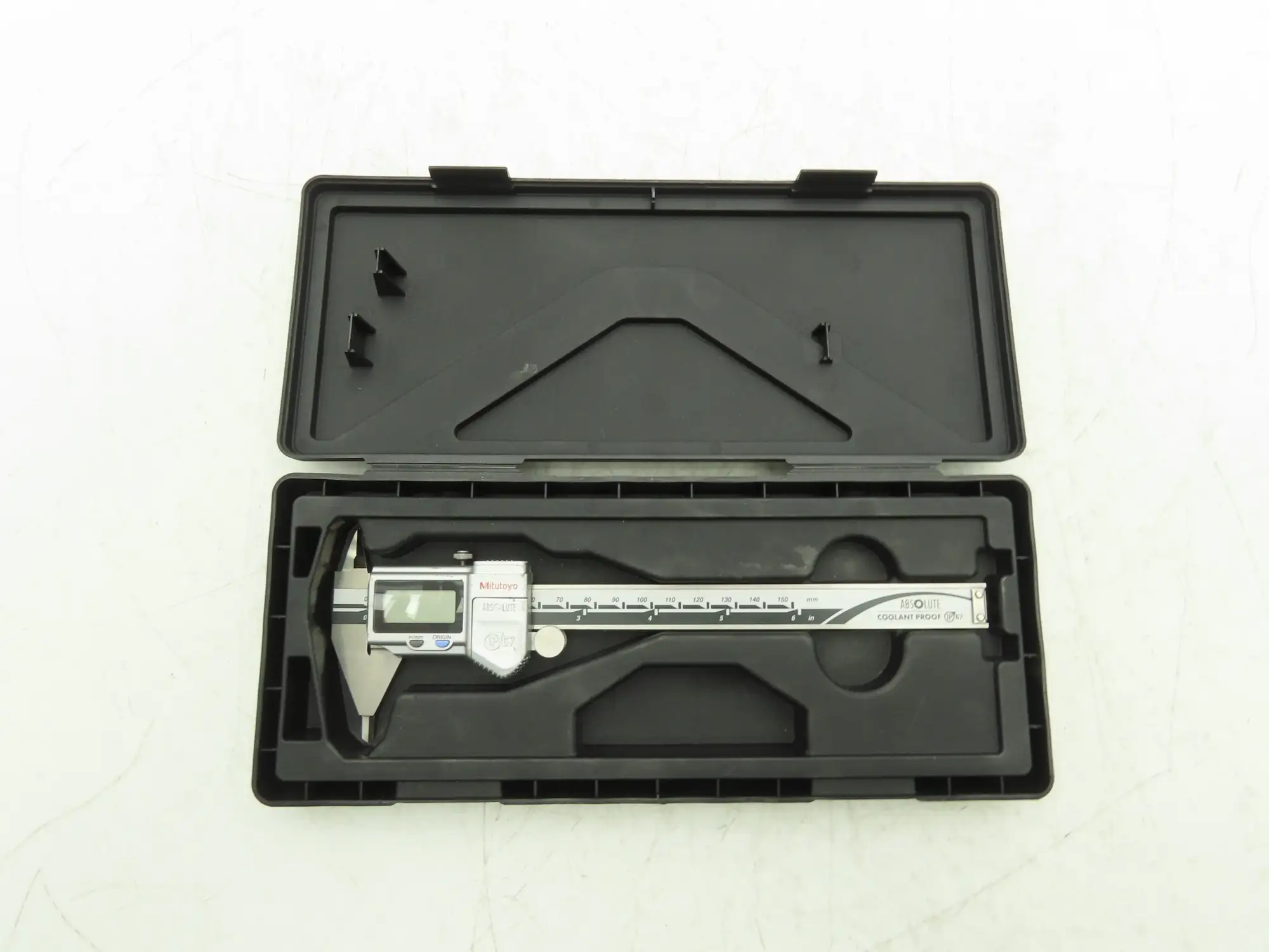 Mitutoyo 573-725 Digimatic Point Tip Caliper 0-6" 150mm .0005" NTD12P-6"PMX