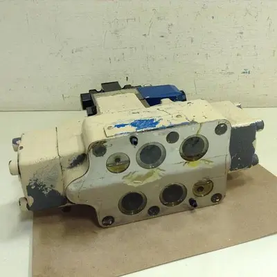 USED VICKERS DG5VCH83BLEPS1H80JA