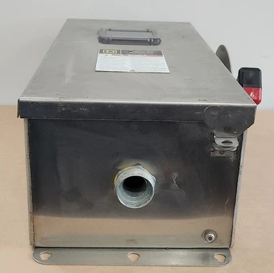 USED Square D CH363DS