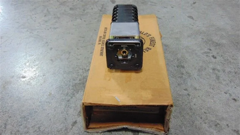 General Electric E2A73R2A3N1 SBM Rotary Switch New NIB