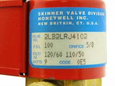 Skinner Lancer 2LB2LRJ4102 Brass Solenoid Valve 2-Way NC 120V 100 PSI 1/2" NPT