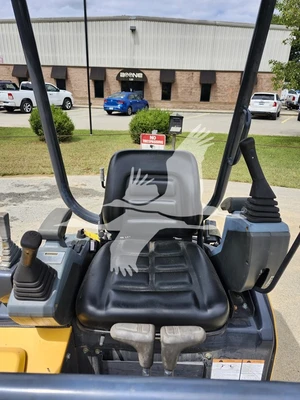 USED 2022 SHANTUI SE17