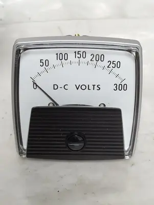 New | in-Stock GE 50-250220RXRX Voltmeters Ohio US | Surplus Asset Holdings #1403090