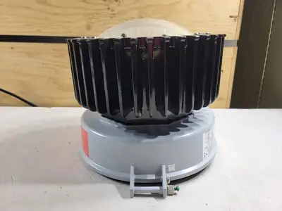NEW CROUSE-HINDS VMVL-11-R3-UNV1-S890