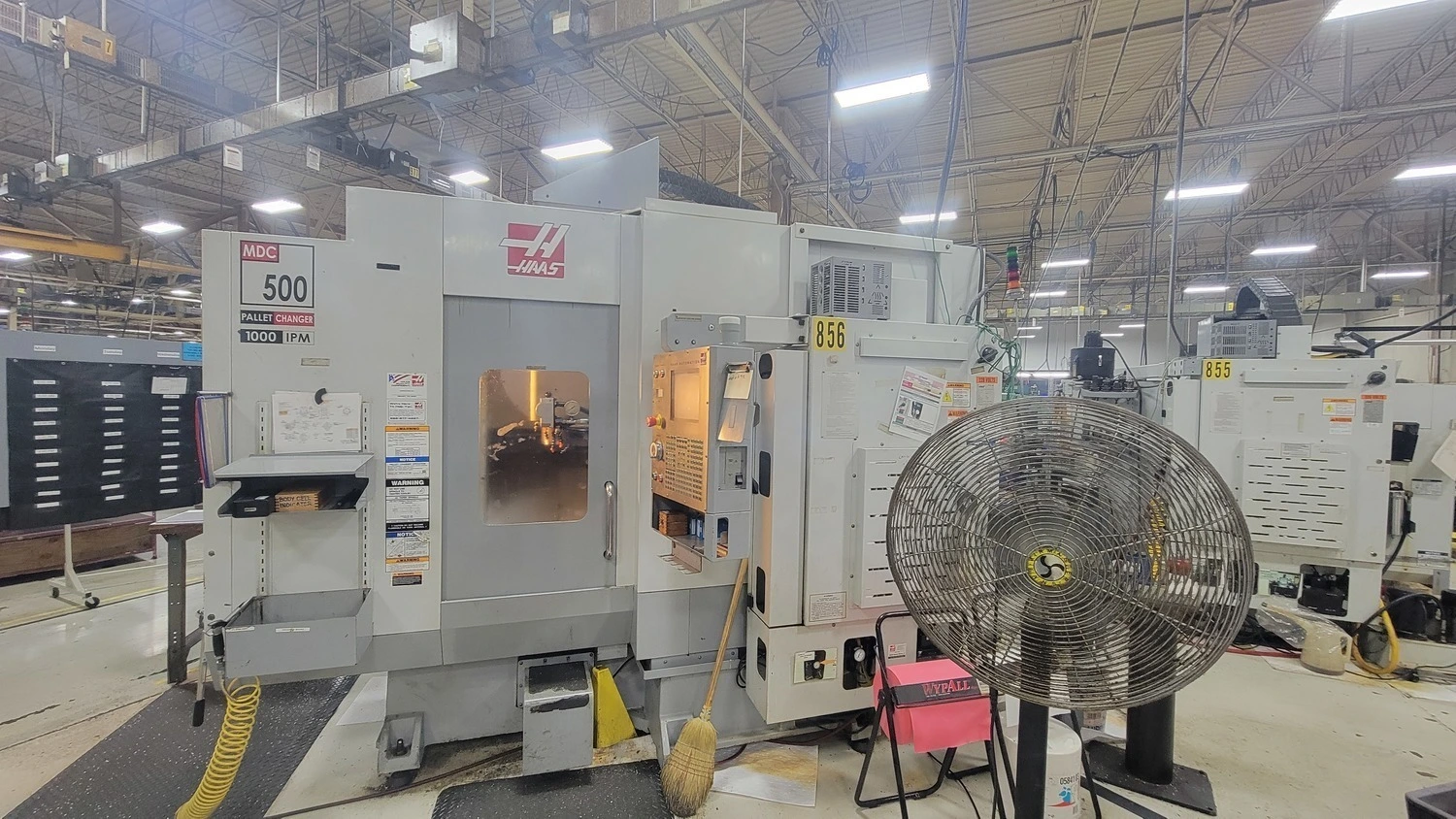 USED 2005 HAAS MDC-500