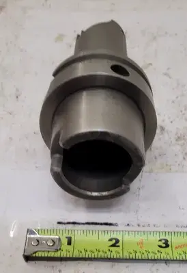 USED KENNAMETAL SEF100120RHSK63AM