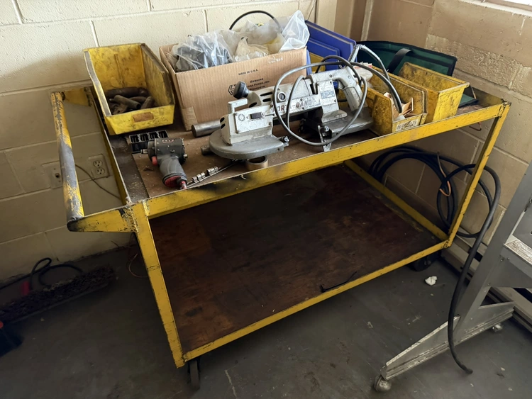 Used _UNKNOWN_ _UNKNOWN_ Tool Carts Michigan US | Miedema Asset Management Group #1097762