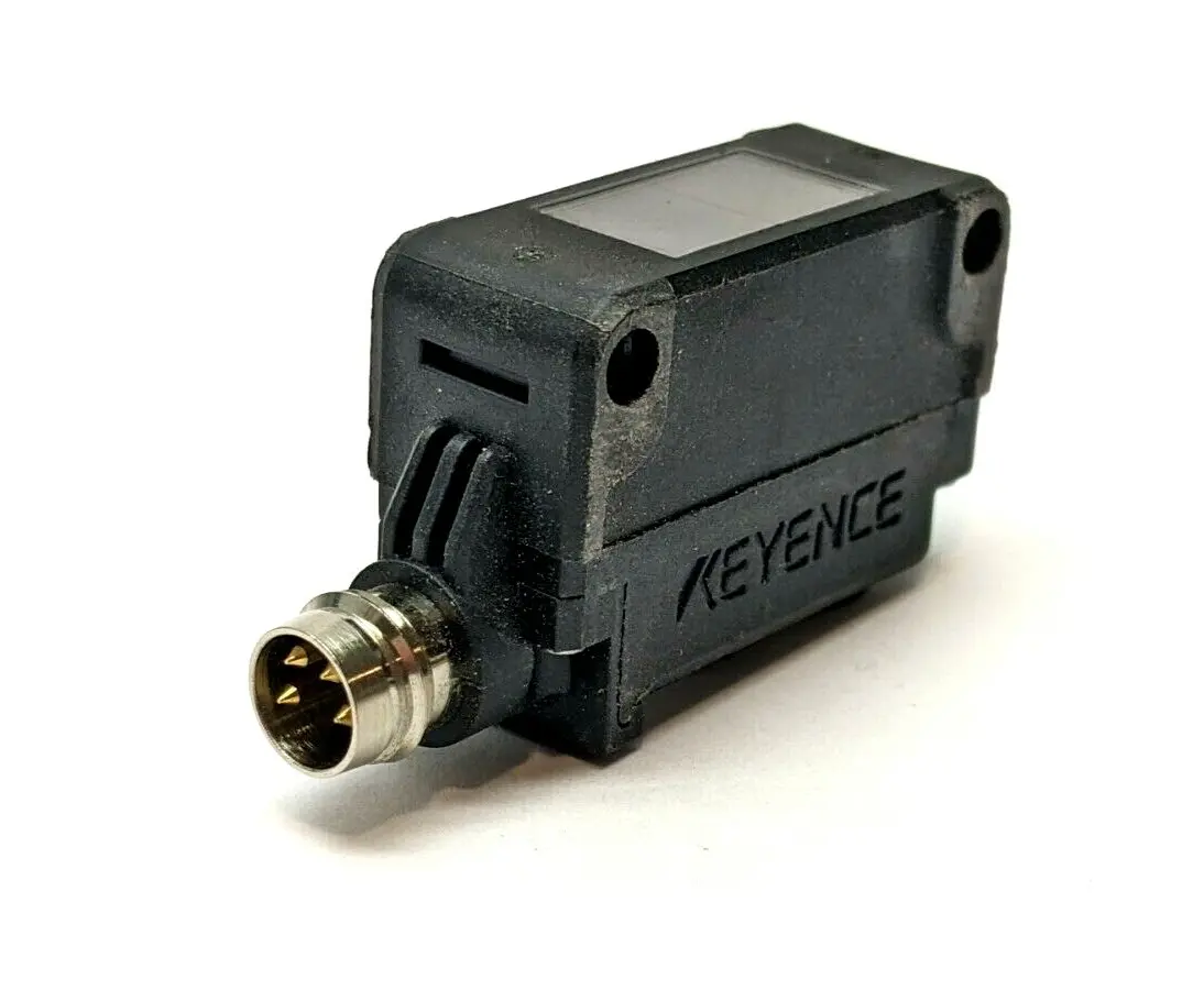 Used KEYENCE Square Retro-Reflective Photoelectric Sensor, M8 Connector, PNP Photoelectric Sensors Michigan US | Maverick Industrial Sales #1463037
