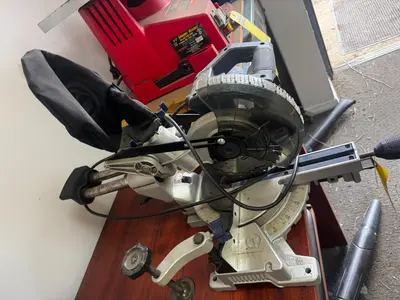 Used _UNKNOWN_ _UNKNOWN_ Miter Saws Ohio US | Myron Bowling Auctioneers Inc #1504227