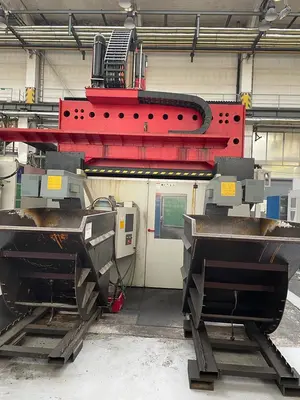 USED 2010 TRIMILL VU 2313