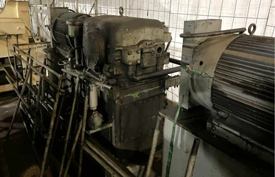 USED WILLIAMS WHITE & COMPANY WILLIAMS WHITE & COMPANY CUSTOM PRESS