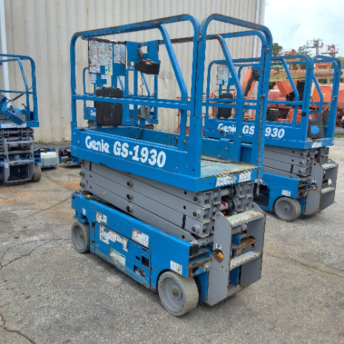 USED 2019 Genie GS-1930
