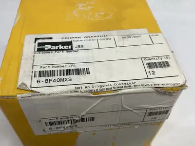 USED PARKER TRIPLE-LOK® 37° FLARE JIC TUBE FITTING STRAIGHT MALE