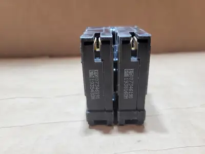 Used SIEMENS Q240 Switchgears British Columbia CA | Lenmark #835454