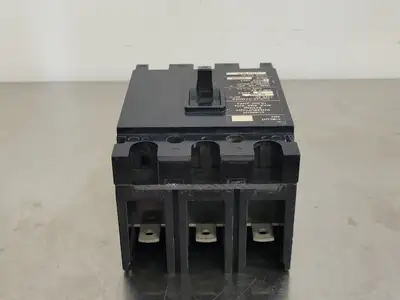 USED CUTLER-HAMMER EC330