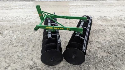 USED JOHN DEERE 31