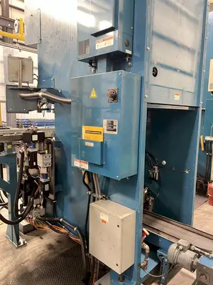 USED 2011 KOMATSU OBS 200-61