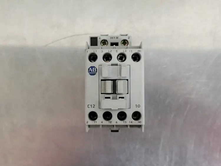 Used ALLEN-BRADLEY 100-C12ZJ10 Switchgears British Columbia CA | Lenmark #241334
