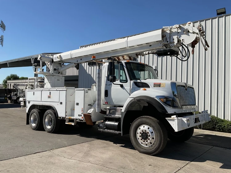 Used 2013 INTERNATIONAL 7500 Bucket (boom) trucks California US | Big Truck & Equipment #1412248