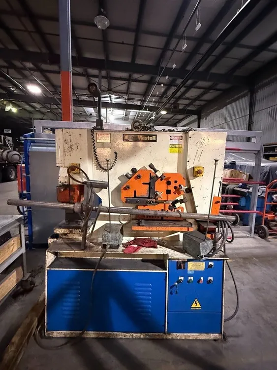Used 2003 SUNRISE IW-66S Ironworkers Ontario CA | ListingHippo #1319068