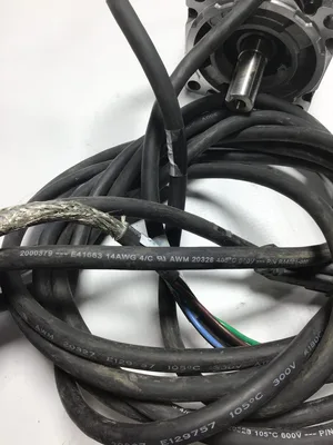 Allen-Bradley MPL-A430P-SJ22AA Inverter Duty AC Servo Motor 3PH