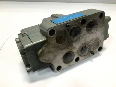 USED VICKERS DG4V-3-6C-M-U-HL7-60-B13