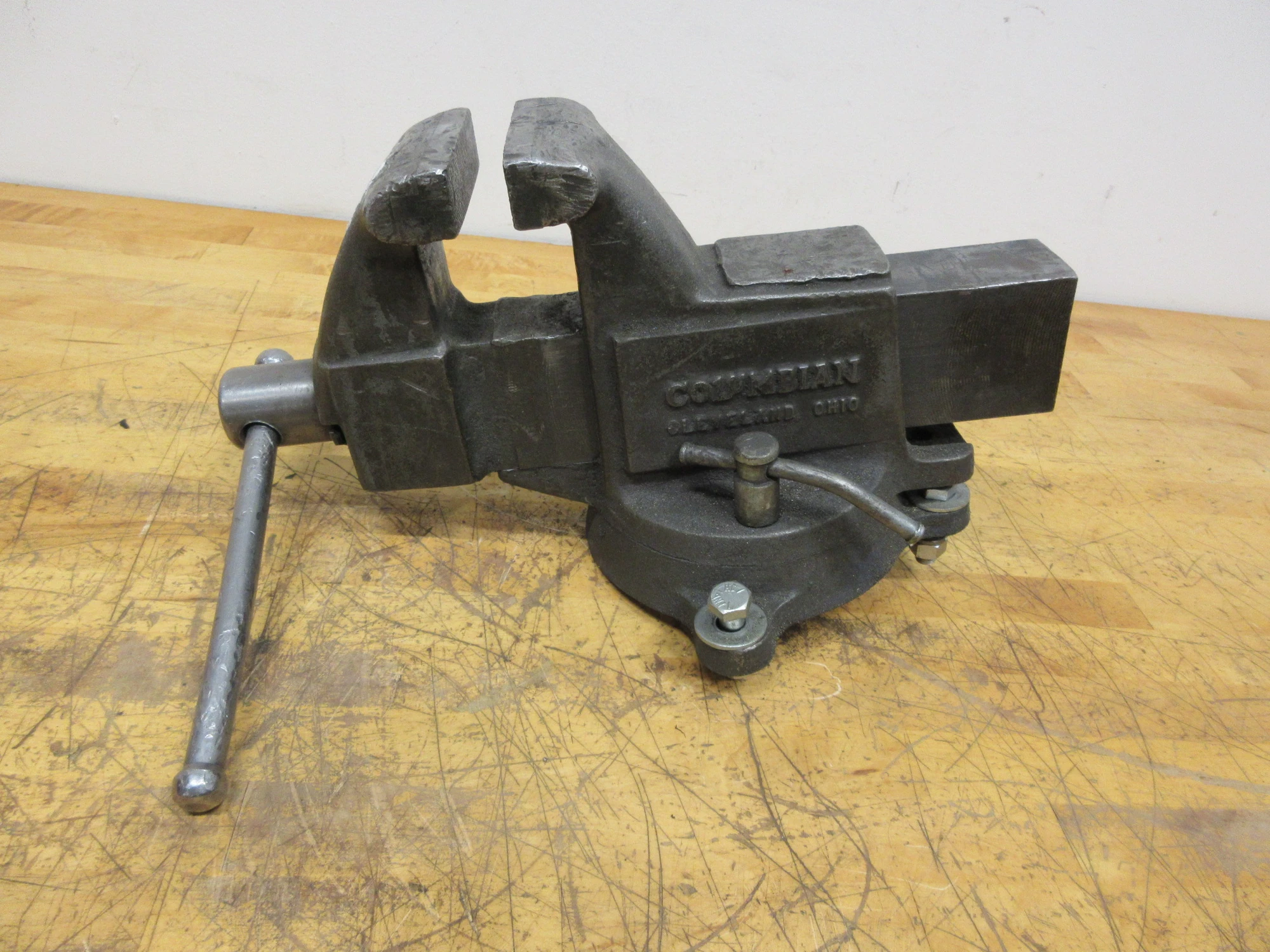 Used COLUMBIAN GENERIC Vises Minnesota US | Machinesused.com #1282634
