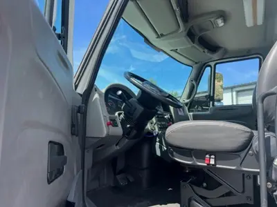 Used 2008 INTERNATIONAL WORKSTAR 7400 Flatbed Trucks Washington US | Puget Sound Truck Sales #1546490